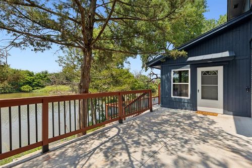 7113 N Lakeway Drive, Warr Acres, OK, 73132 | Card Image