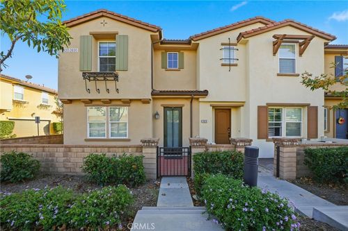2830 E Via Fiano, Ontario, CA, 91764-7407 | Card Image
