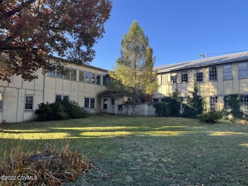 1038 Spruce St, Ashland, PA, 17921-1831 | Card Image