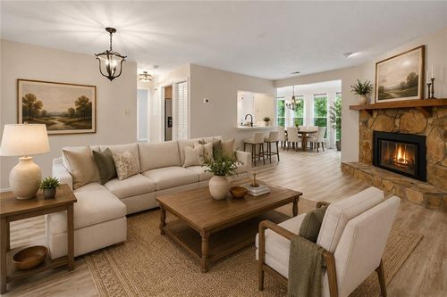 2214 Lake Pointe Cir, Roswell, GA, 30075-4768 | Card Image