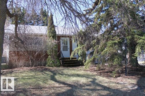 4823 55 Ave, Tofield, AB, T0B4J0 | Card Image