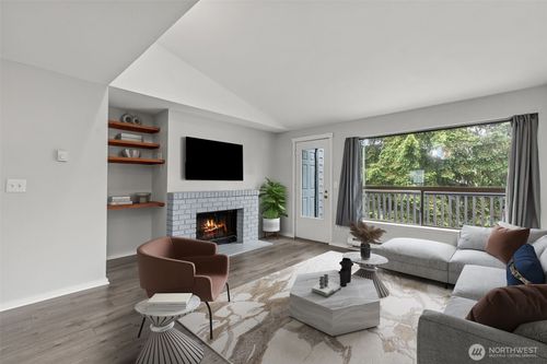 c302-2630 S 226th St, Des Moines, WA, 98198-7164 | Card Image
