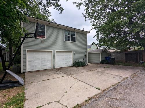 420 W Comanche St, Norman, OK, 73069-5615 | Card Image