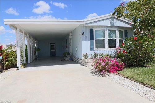 174-221 Grassy Key Ln, NAPLES, FL, 34114-8404 | Card Image