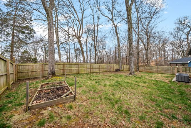 1184 Eagles Nest Ln, House other with 4 bedrooms, 3 bathrooms and 6 parking in Clarksville TN | Image 28