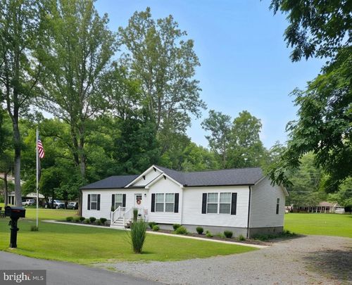 64 Pine Rd, LOUISA, VA, 23093-7011 | Card Image