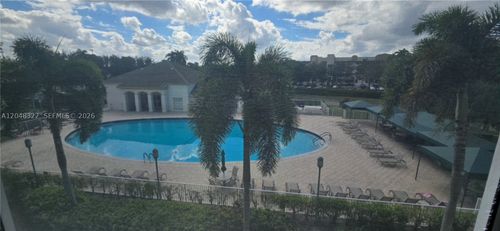 305-7775 Southampton Ter, Tamarac, FL, 33321-9160 | Card Image