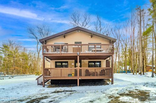 120 Yvonne Ln, Dingmans Ferry, PA, 18328-3121 | Card Image