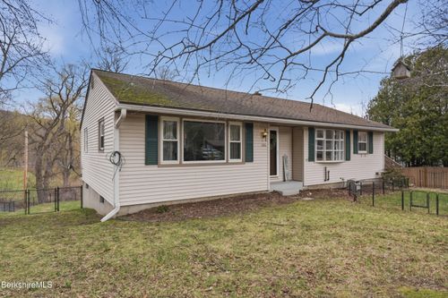 106 Ingalls Rd, Cheshire, MA, 01225-9570 | Card Image