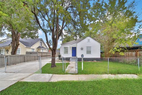 7707 Arberry St, Houston, TX, 77012-3609 | Card Image