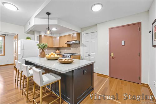 ste-1a-58 Main St, Flushing, NY, 11355-5337 | Card Image