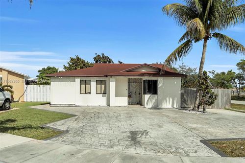 12201 Sw 194th Ter, Miami, FL, 33177-6530 | Card Image