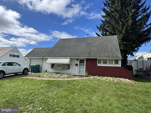 115 Vermont Ln, LEVITTOWN, PA, 19054-1030 | Card Image