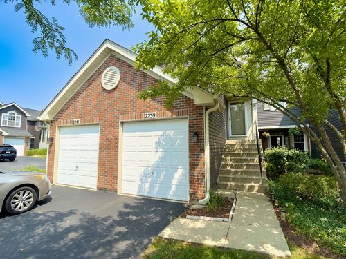 2239 Lake Ridge Dr, Glendale Heights, IL, 60139-1646 | Card Image