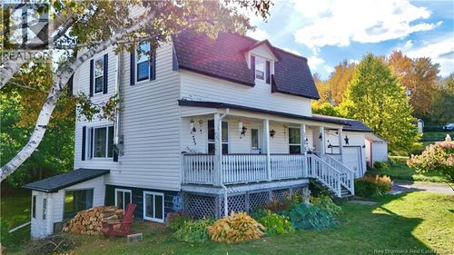 {{alt}} | Card Image