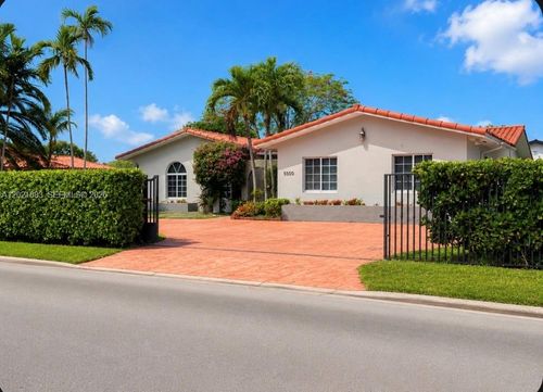 5500 Sw 87th Ave, Miami, FL, 33165 | Card Image