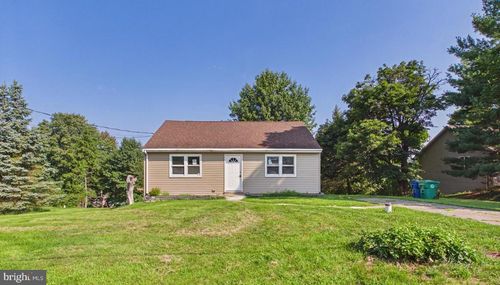 5112 Irene Dr, HARRISBURG, PA, 17112-2425 | Card Image