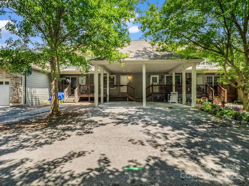 34 Douglas Fir Ave, Arden, NC, 28704-9009 | Card Image
