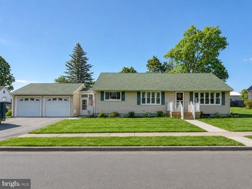 324 Kearney St, Kane, PA, 16735-1155 | Card Image