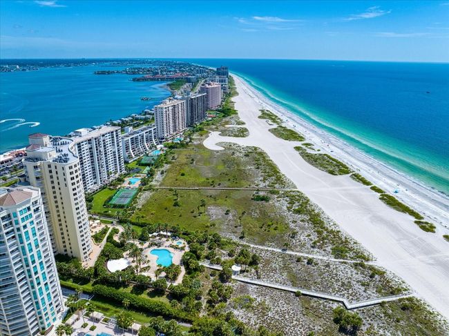 APT-906 - 1200 Gulf Blvd, Condo with 2 bedrooms, 2 bathrooms and null parking in CLEARWATER BEACH FL | Image 5