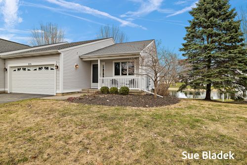 575 Nor Oak, Holland, MI, 49424-6666 | Card Image