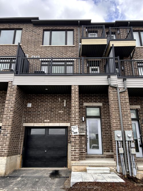 207-585 Colborne St, Brantford, ON, N3S0K4 | Card Image