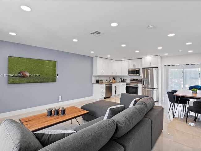 4761 Sw 43 Rd Ter, Home with 0 bedrooms, 0 bathrooms and 6 parking in Fort Lauderdale FL | Image 14
