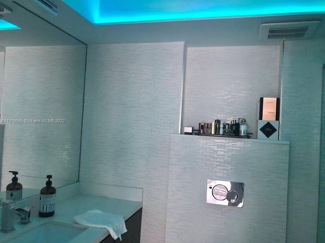 APT-1501 - 18071 Biscayne Blvd, Condo with 2 bedrooms, 2 bathrooms and null parking in Aventura FL | Image 13