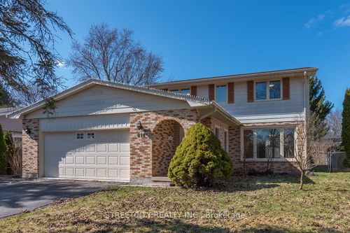 814 Grenfell Dr, London, ON, N5X2C8 | Card Image