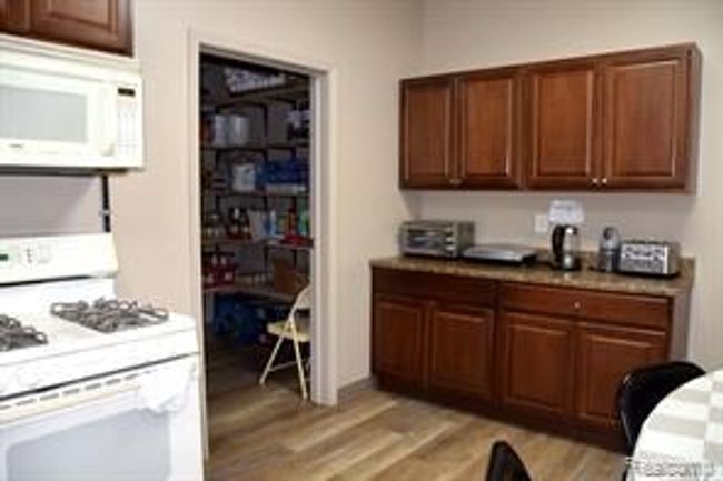 13760 Dix Toledo Rd, Home with 0 bedrooms, 0 bathrooms and null parking in Southgate MI | Image 16