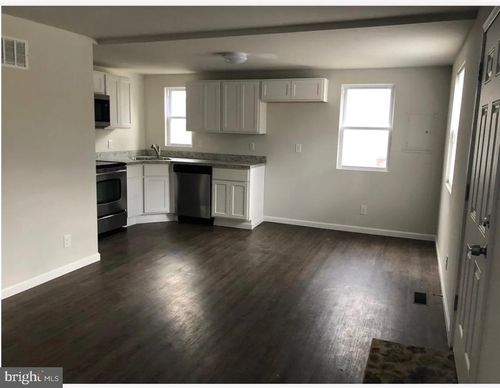 125 Borton Dr, Woodstown, NJ, 08098-1206 | Card Image