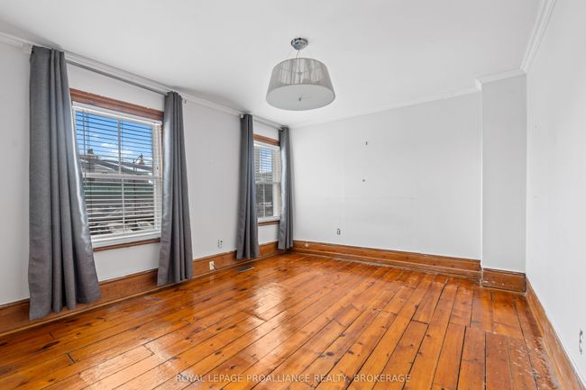 270 Wellington St, House attached with 2 bedrooms, 2 bathrooms and null parking in Kingston ON | Image 16