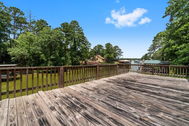 31 N Lakeview Dr, House other with 4 bedrooms, 2 bathrooms and 2 parking in Pointblank TX | Image 37
