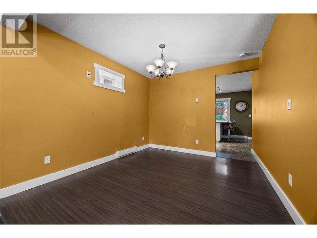 1172 Linthorpe Rd, House other with 4 bedrooms, 3 bathrooms and 4 parking in Kamloops BC | Image 12