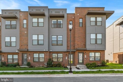 415 Union Street, FREDERICK, MD, 21701 | Card Image