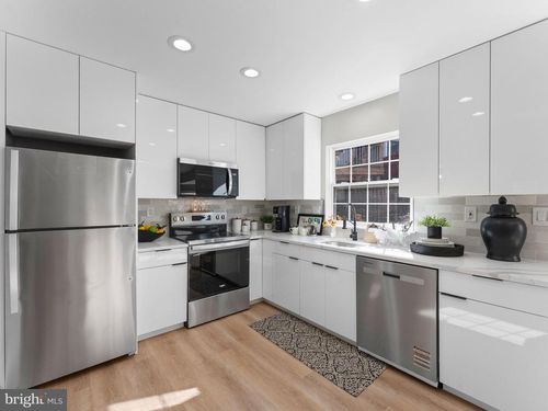 530 Galahad Ct, MANTUA, NJ, 08051-2267 | Card Image