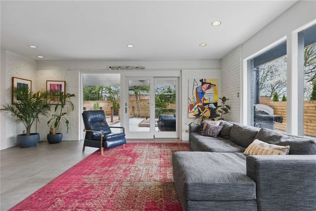 4 Shady Court Dr, House other with 4 bedrooms, 3 bathrooms and 2 parking in Shadyside PA | Image 11