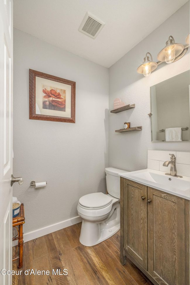 1057 E Loch Lomond Ct, Condo with 2 bedrooms, 2 bathrooms and null parking in Hayden ID | Image 17
