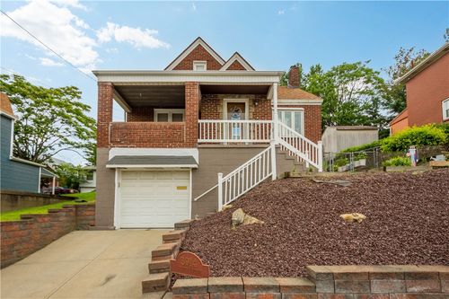 3914 Center Ave, Munhall, PA, 15120-3418 | Card Image