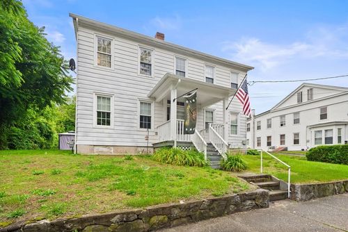 114 Prospect St, Norwich, CT, 06360-3949 | Card Image