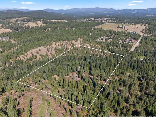 114XX E Antler Rd, Chattaroy, WA, 99003 | Card Image