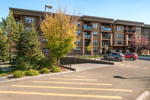 2101-10 Market Boulevard Se, Airdrie, AB, T4A0W8 | Card Image