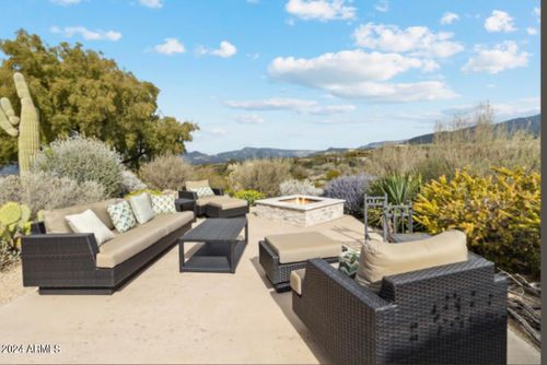 601-7431 E Sundance Trl, Carefree, AZ, 85377-4292 | Card Image