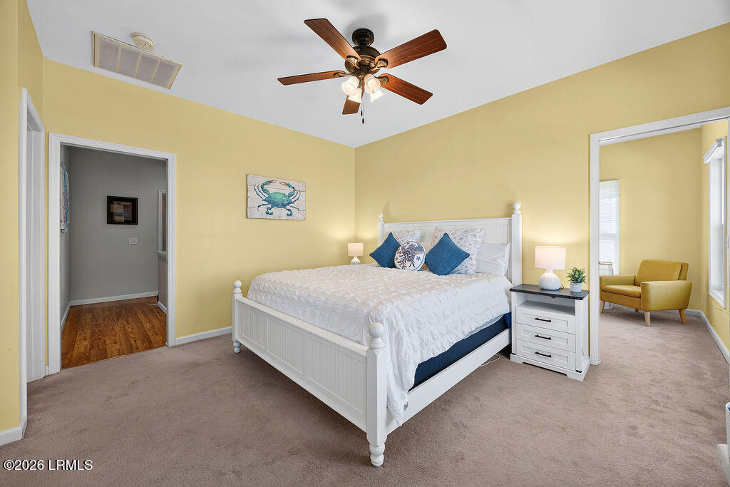 Residential in Harbor Island 3
