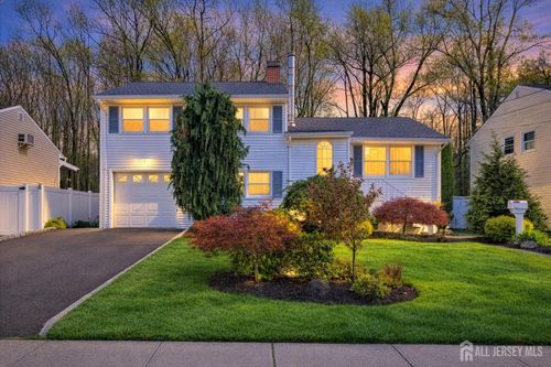 242 Amherst Ave, Colonia, NJ, 07067-2518 | Card Image