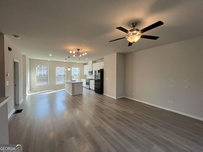 3735 Davis Cir, Townhouse with 3 bedrooms, 4 bathrooms and 2 parking in Duluth GA | Image 19