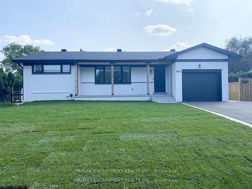 {{alt}} | Card Image