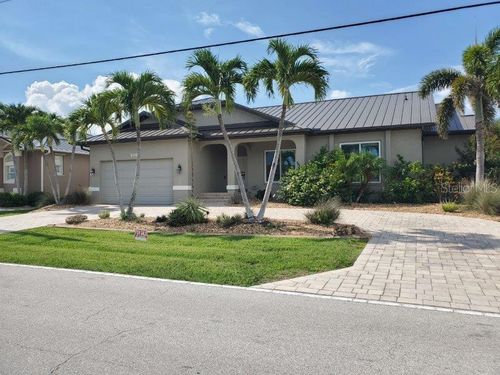 2100 Aqui Esta Dr, Punta Gorda, FL, 33950-6460 | Card Image