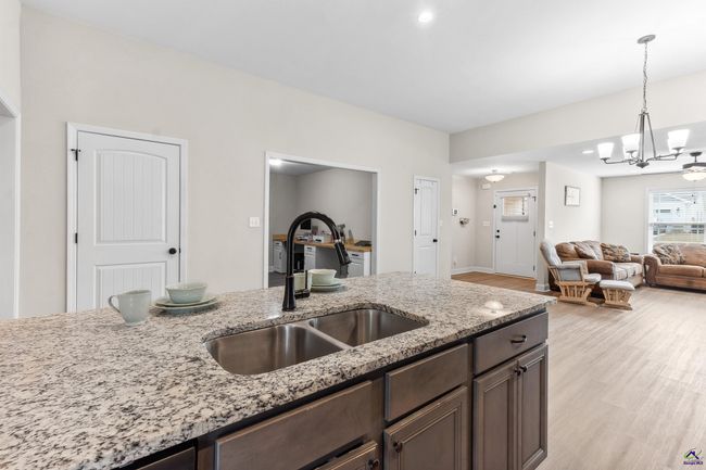 109 Red Tail Cir, House other with 3 bedrooms, 2 bathrooms and null parking in Byron GA | Image 24