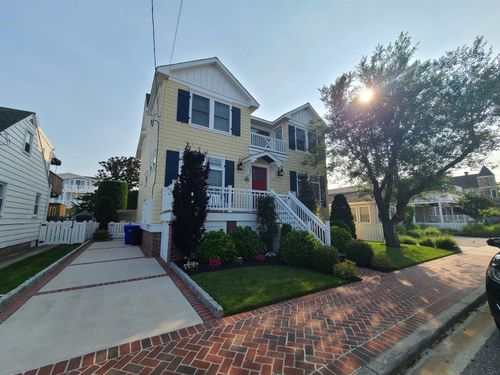 128 30th St, Avalon, NJ, 08202-1707 | Card Image